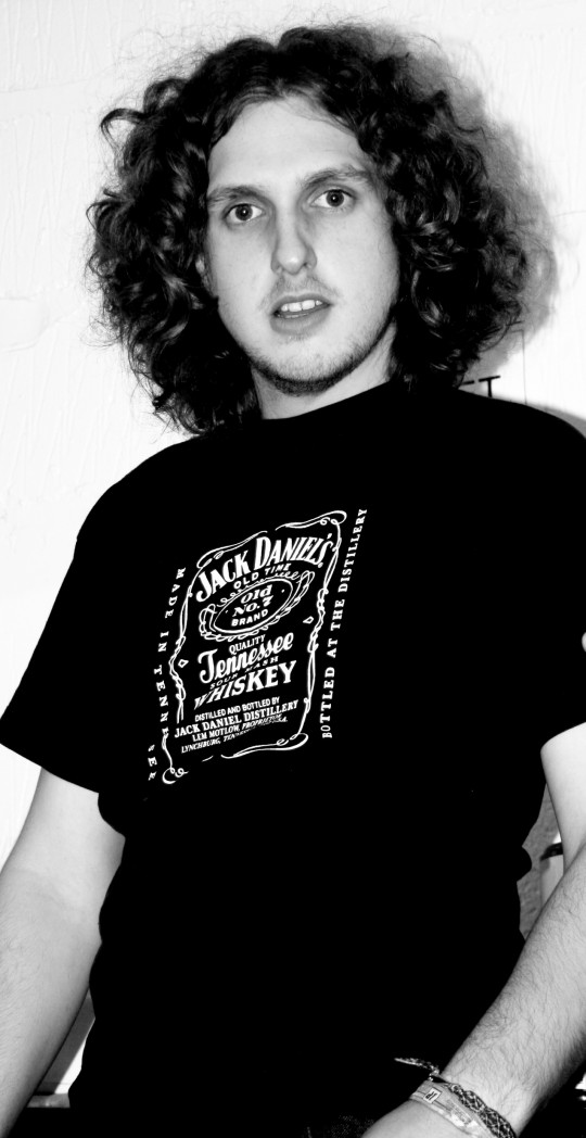 people008 people008