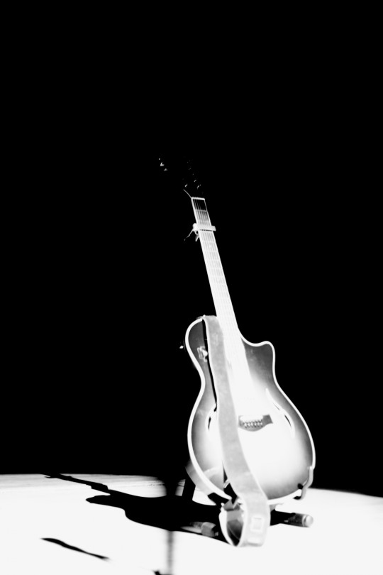 Guitar by Sandi Thom Guitar by Sandi Thom